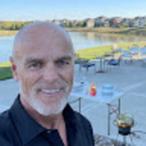 Meet your Posher, Cliff